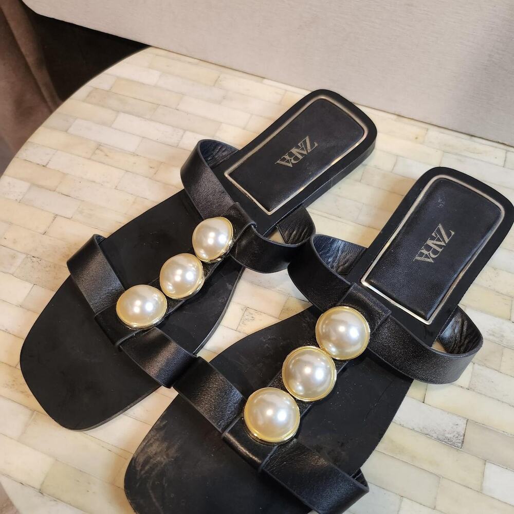 Zara faux pearl slide sandals - Picture 3 of 6